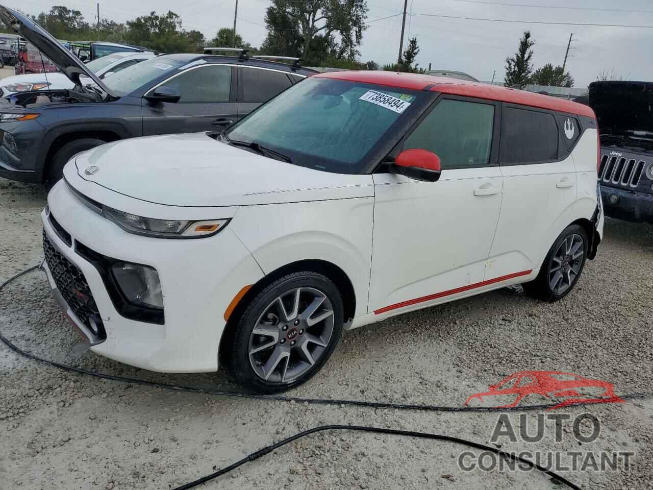 KIA SOUL 2020 - KNDJ63AU2L7004651