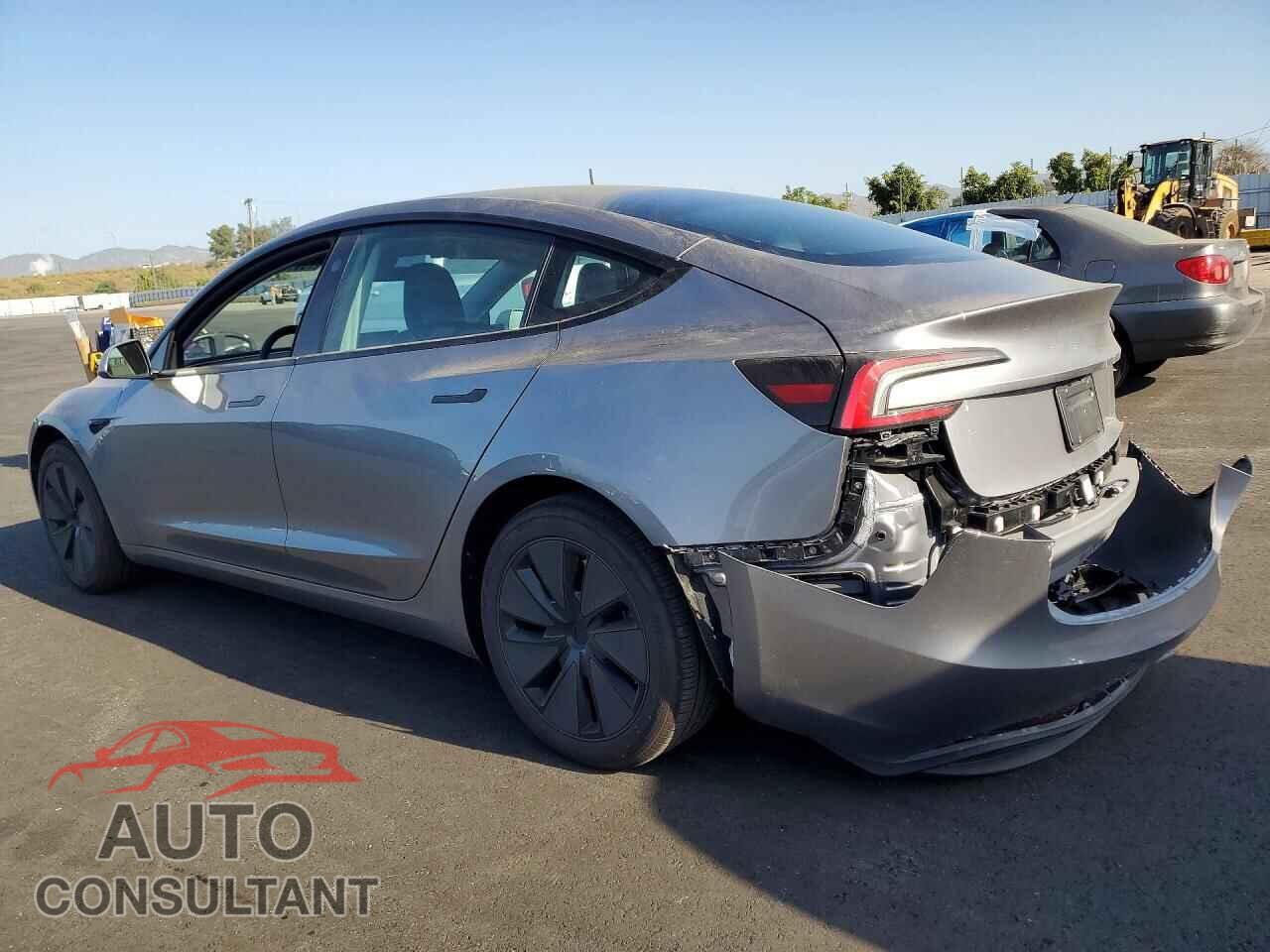TESLA MODEL 3 2025 - 5YJ3E1EA3SF014100