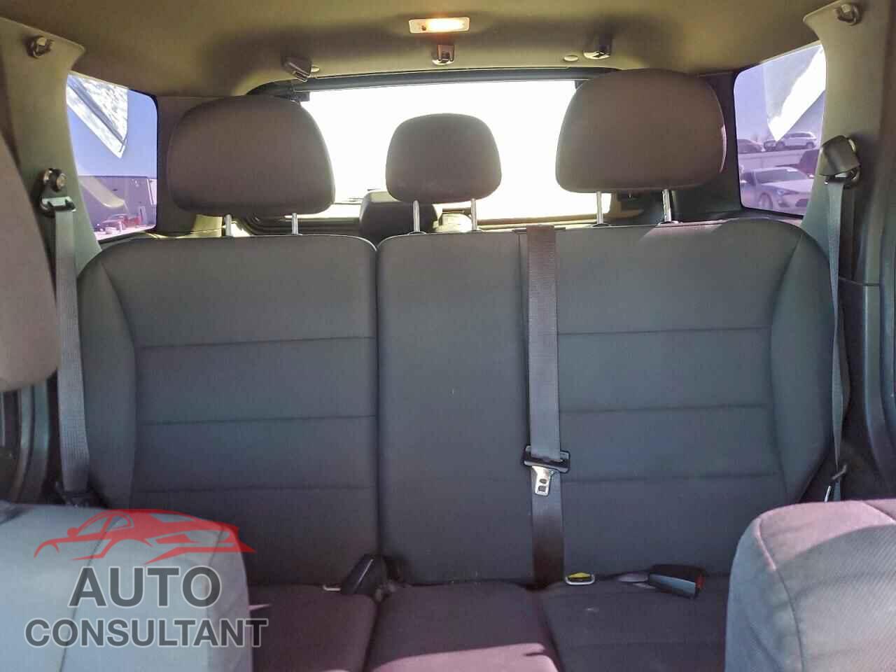 FORD ESCAPE 2011 - 1FMCU0DG7BKB33673
