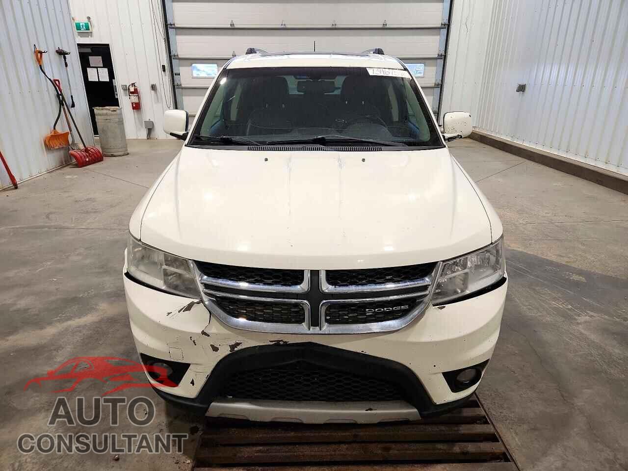 DODGE JOURNEY 2011 - 3D4PH6FG3BT570551