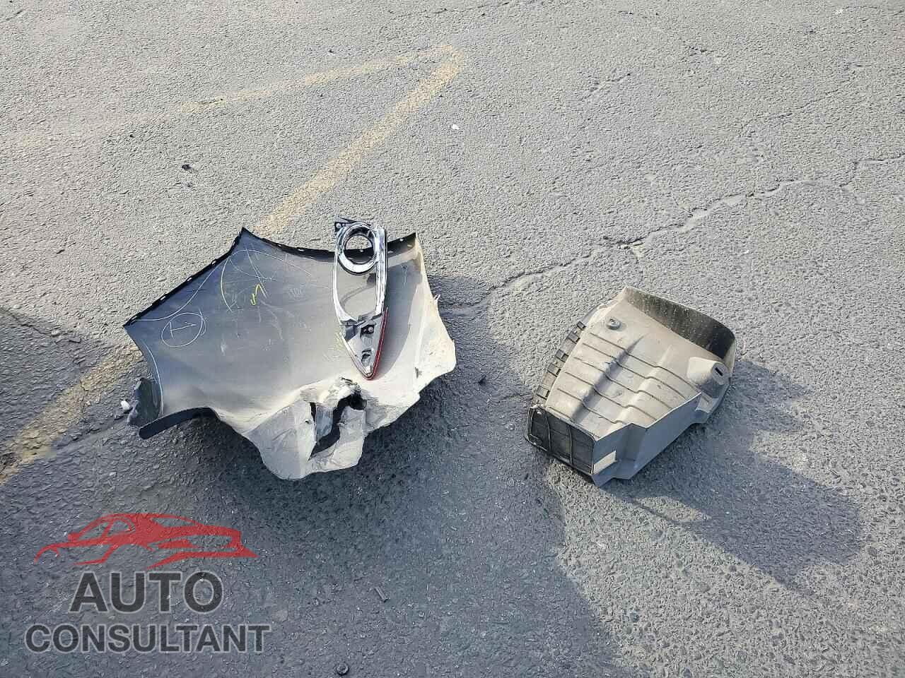 MAZDA 3 2017 - 3MZBN1U79HM103222
