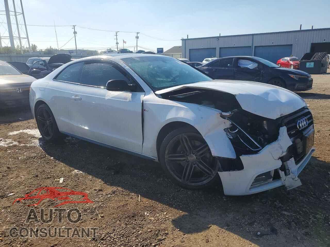 AUDI A5 2014 - WAUMFAFR4EA035182