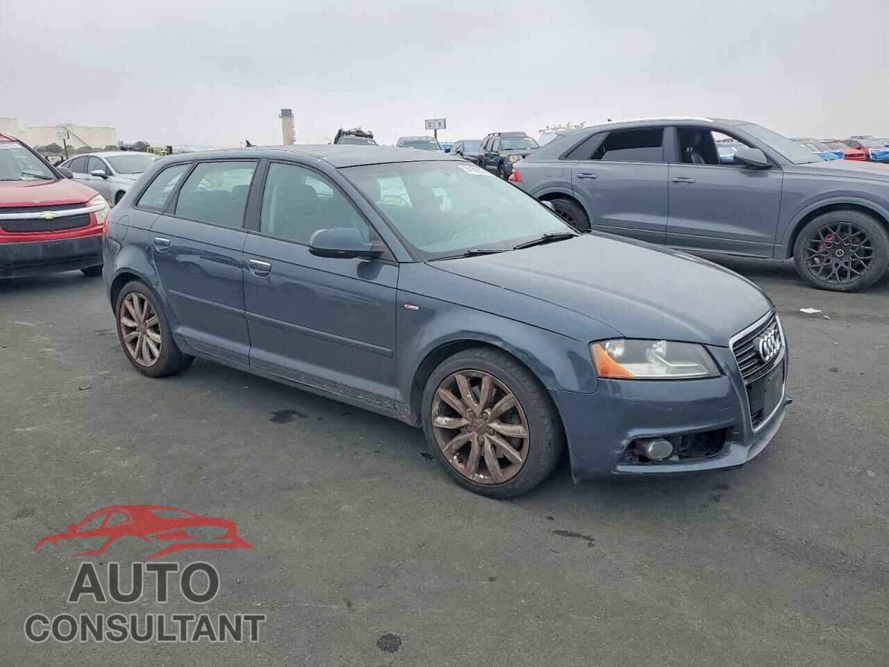 AUDI A3 2011 - WAUBEAFM6BA156161