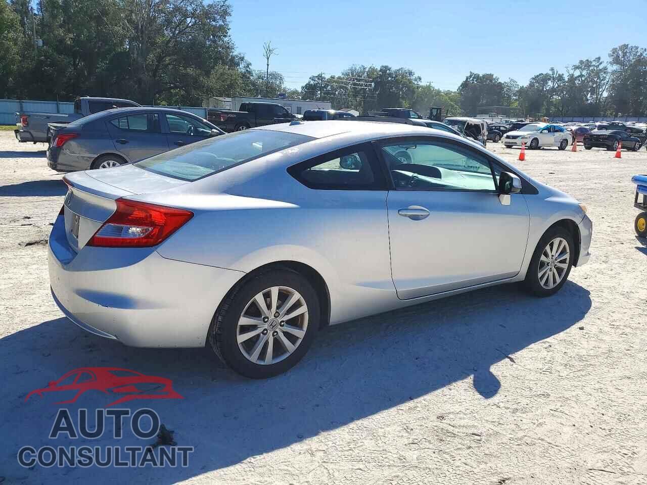 HONDA CIVIC 2012 - 2HGFG3B04CH526010