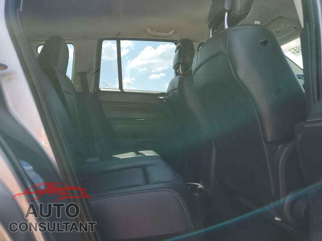 JEEP COMPASS 2014 - 1C4NJCCB5ED877231