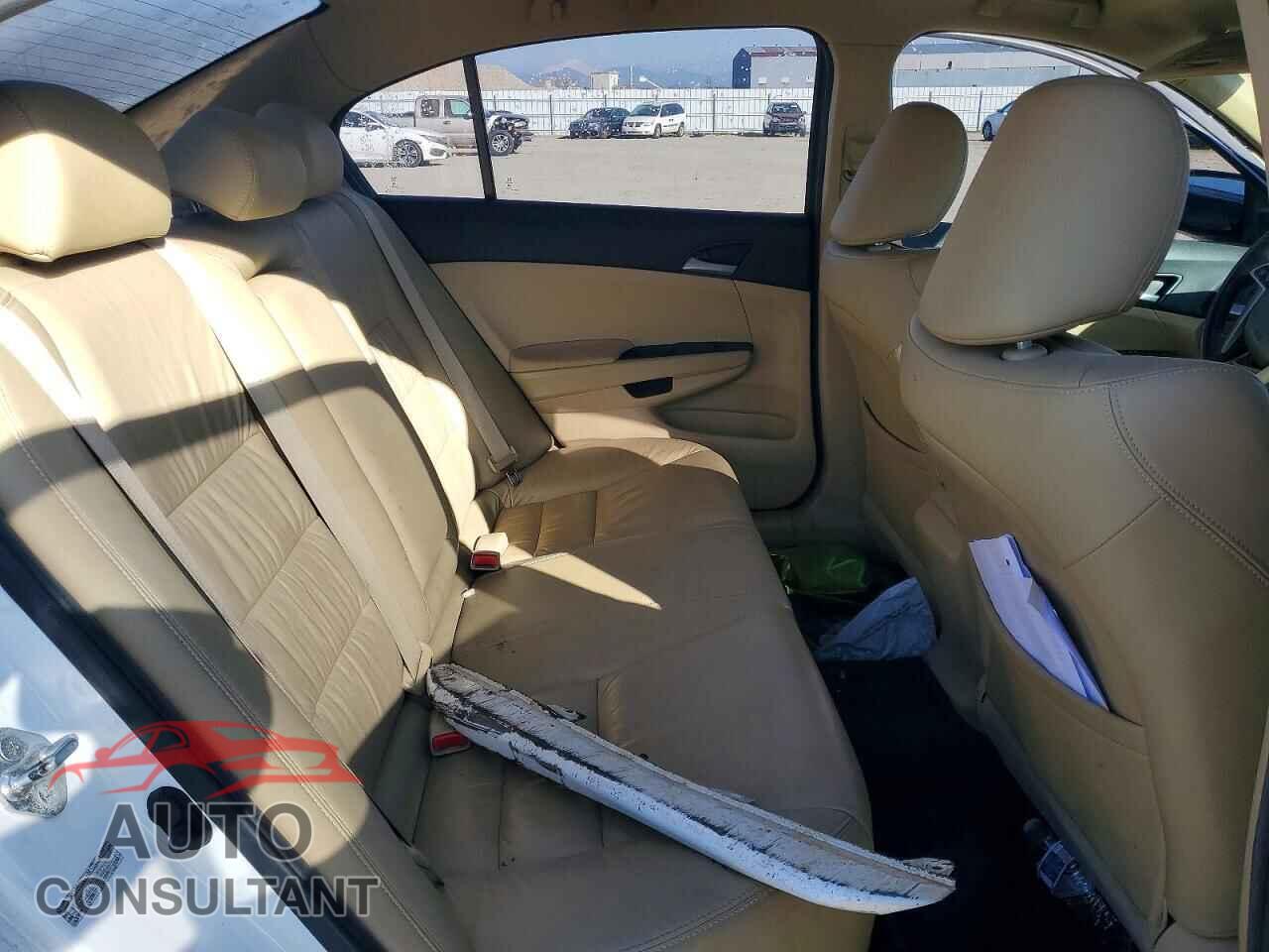 HONDA ACCORD 2011 - 1HGCP2F61BA072159