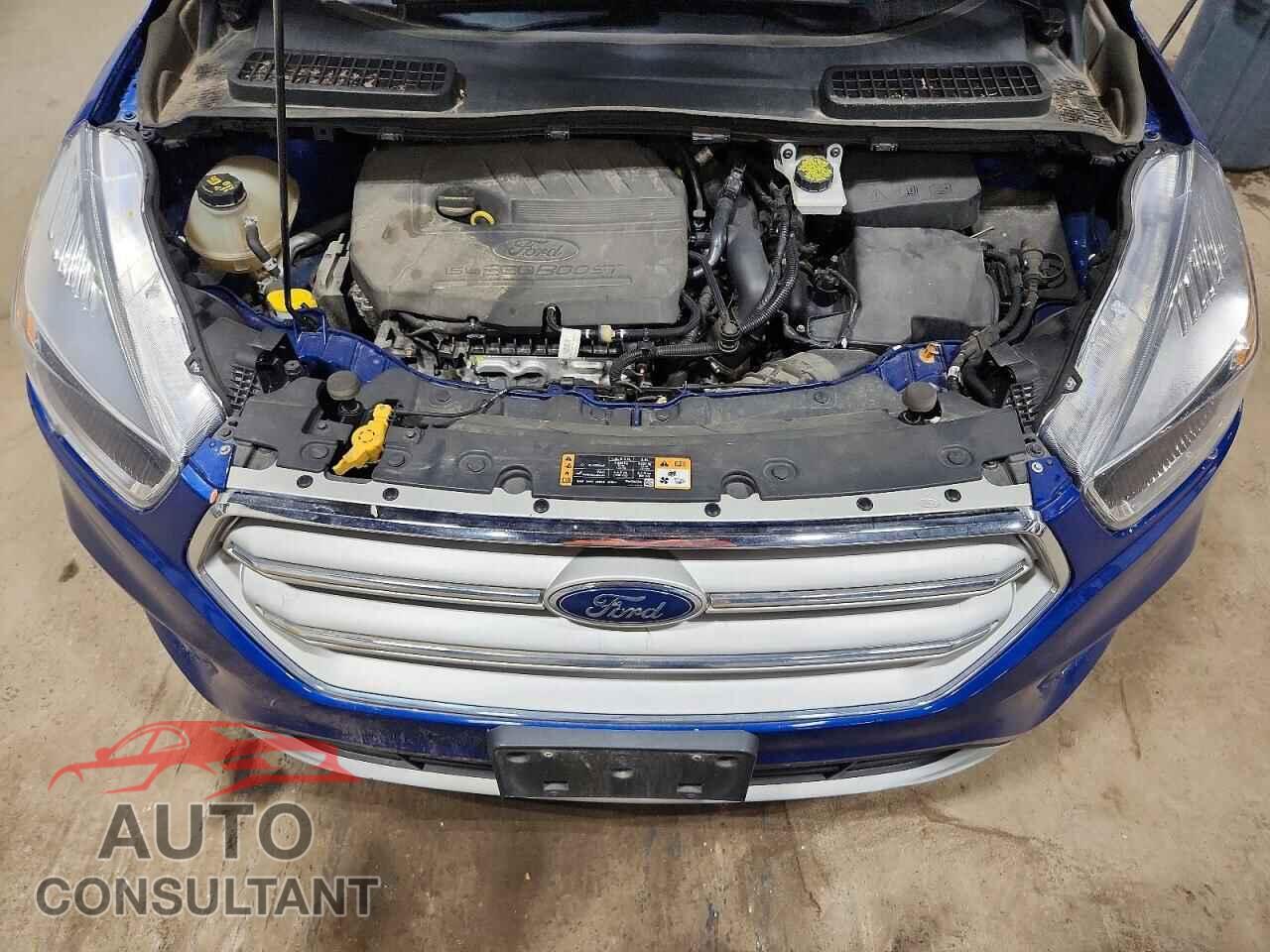 FORD ESCAPE 2018 - 1FMCU9GD5JUD21729