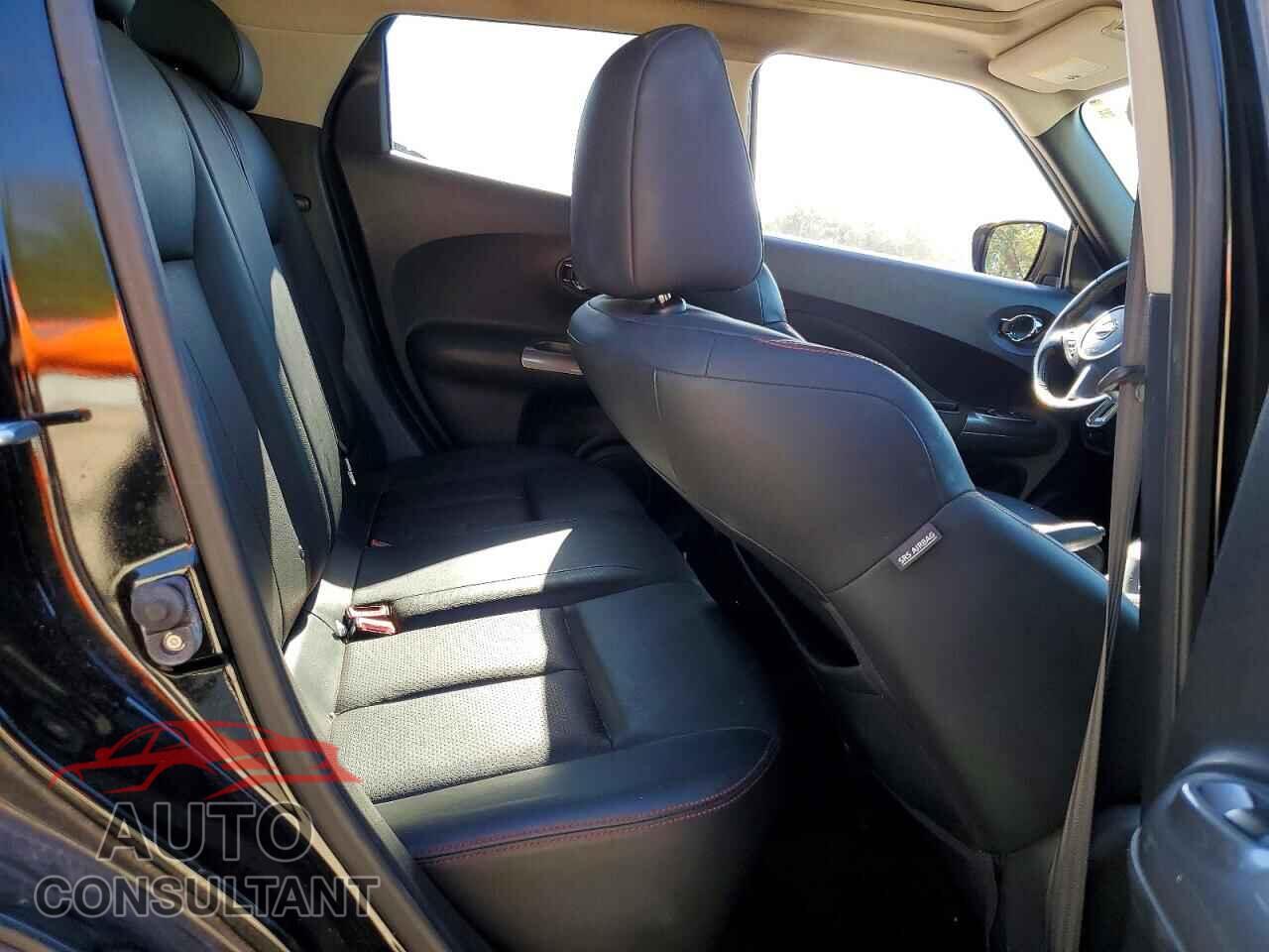 NISSAN JUKE 2015 - JN8AF5MR9FT513428