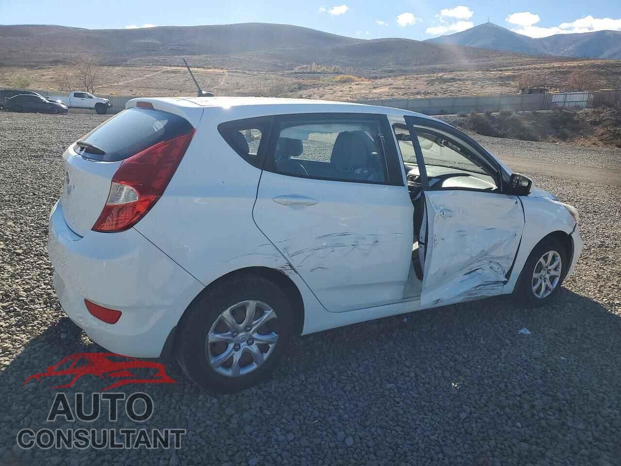 HYUNDAI ACCENT 2014 - KMHCT5AEXEU185097