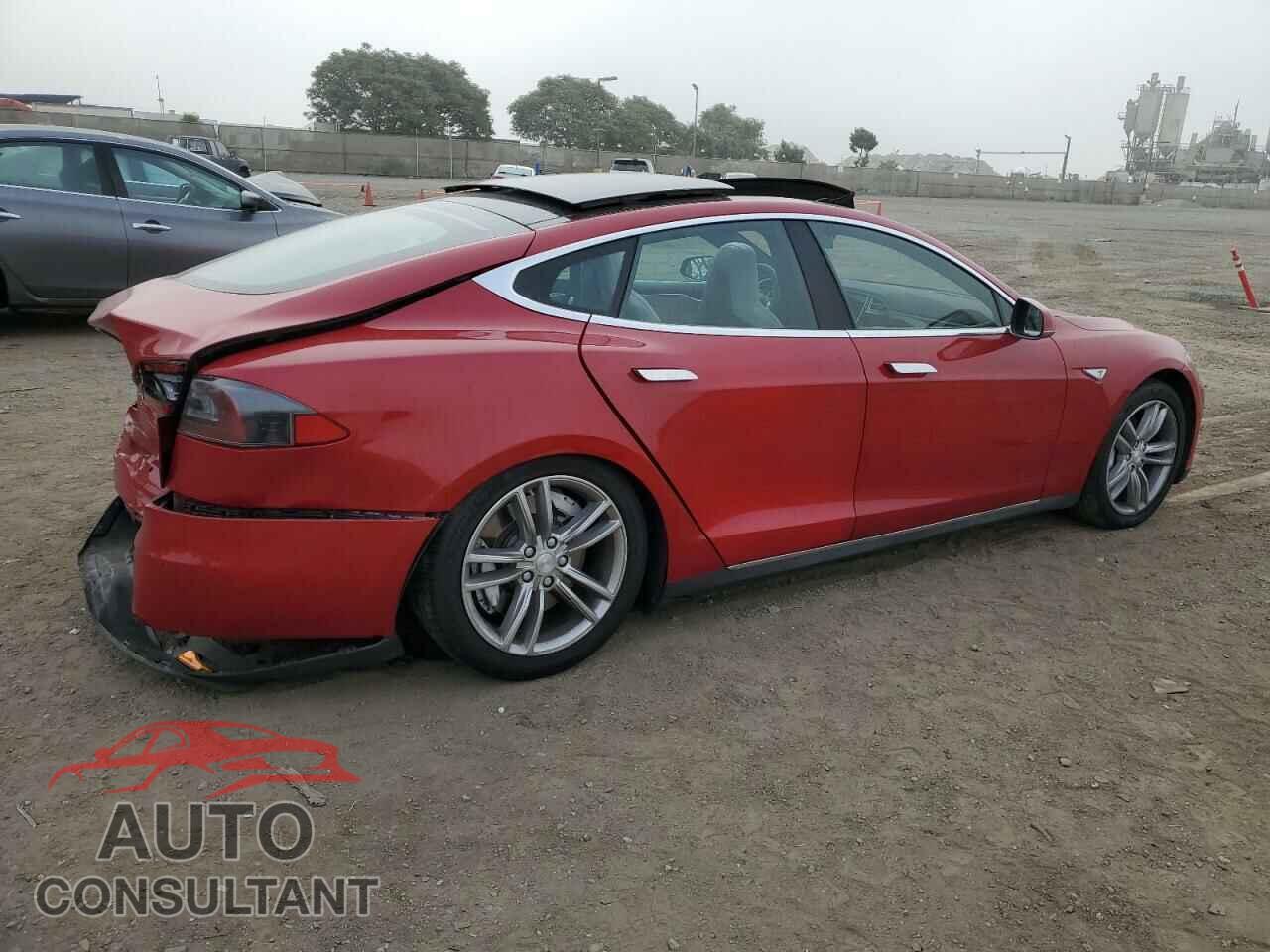 TESLA MODEL S 2016 - 5YJSA1E21GF120794