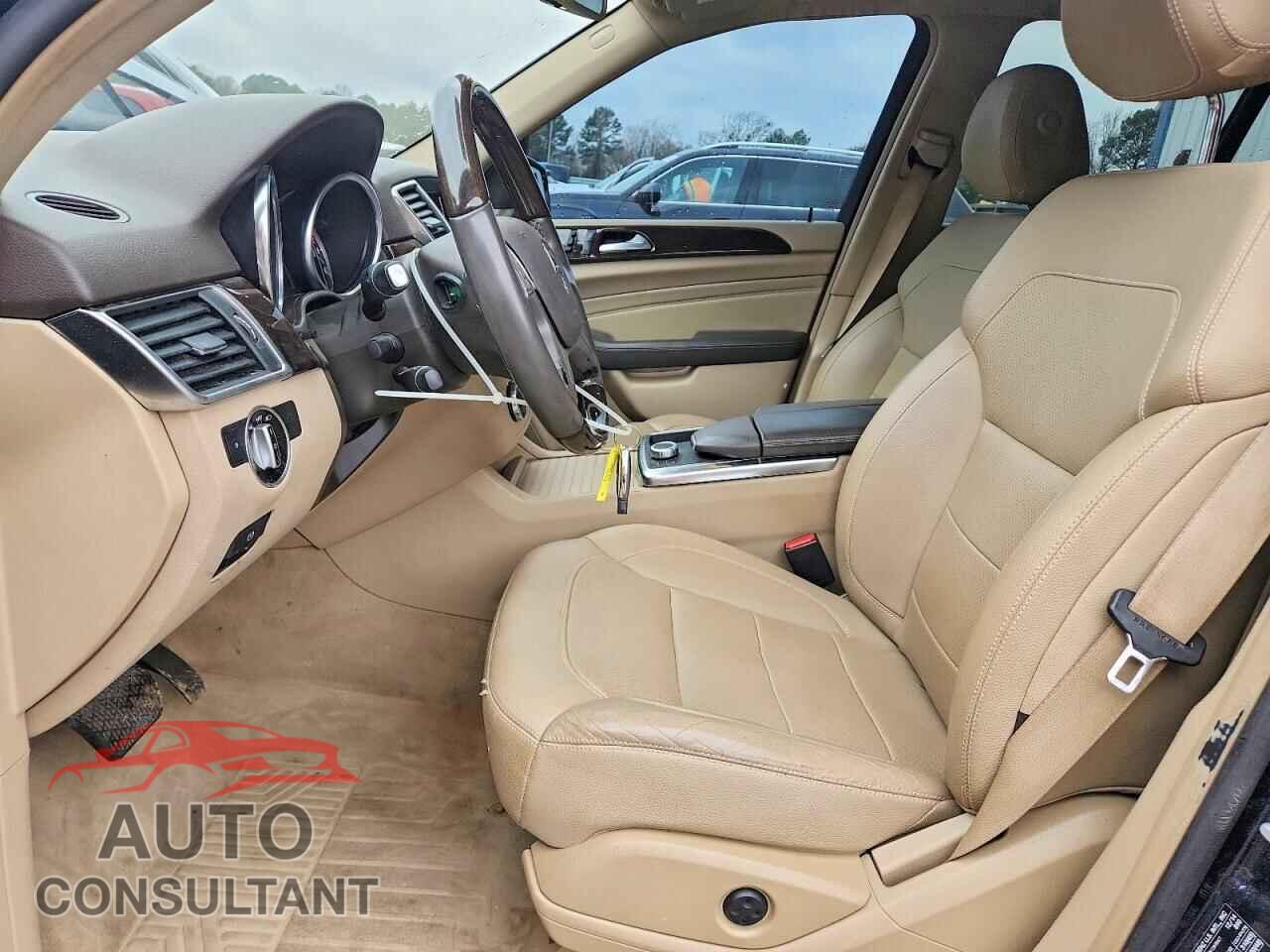 MERCEDES-BENZ M-CLASS 2015 - 4JGDA5JB1FA529662