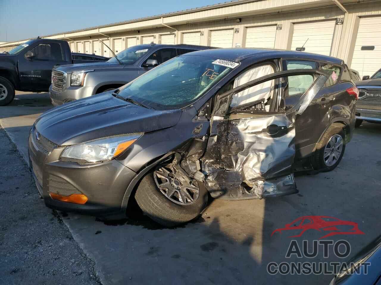 FORD ESCAPE 2015 - 1FMCU0F71FUC85696