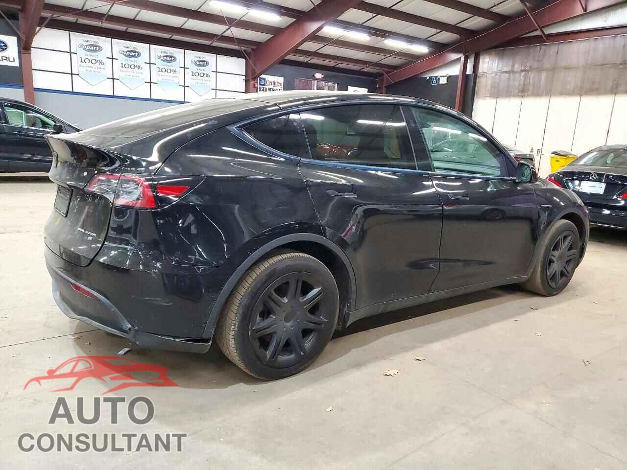 TESLA MODEL Y 2024 - 7SAYGDEE2RF131278