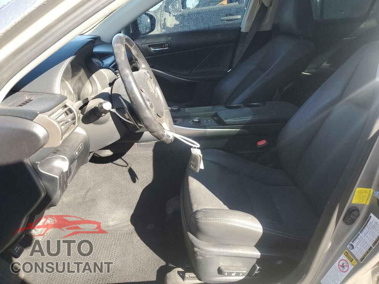 LEXUS IS 2016 - JTHCM1D28G5008636