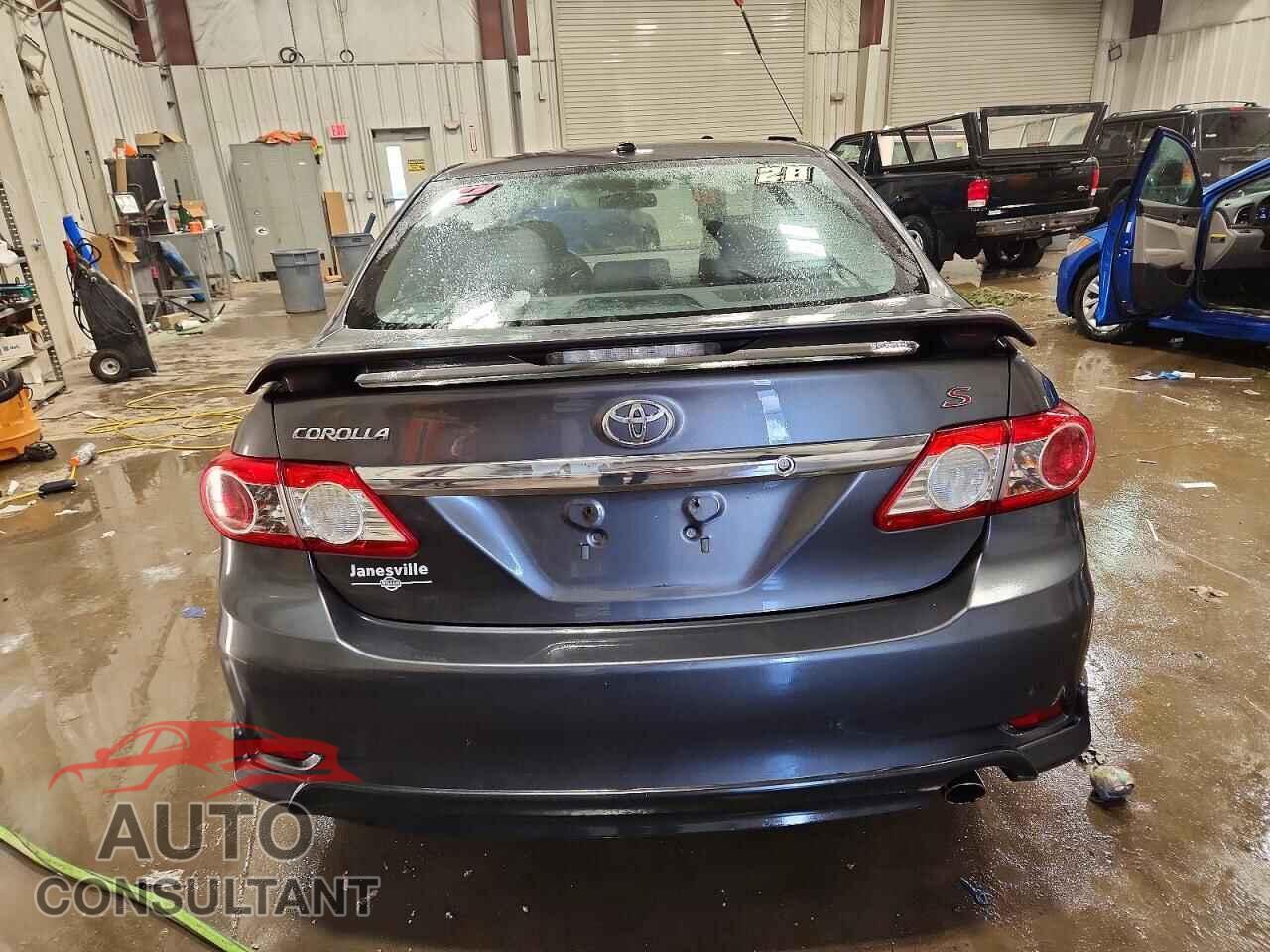 TOYOTA COROLLA 2011 - 2T1BU4EE5BC690118