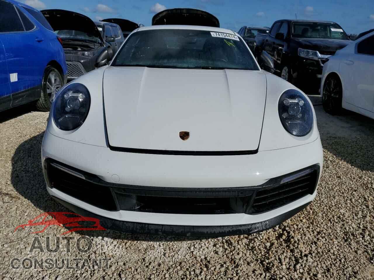 PORSCHE 911 2023 - WP0AA2A93PS205546