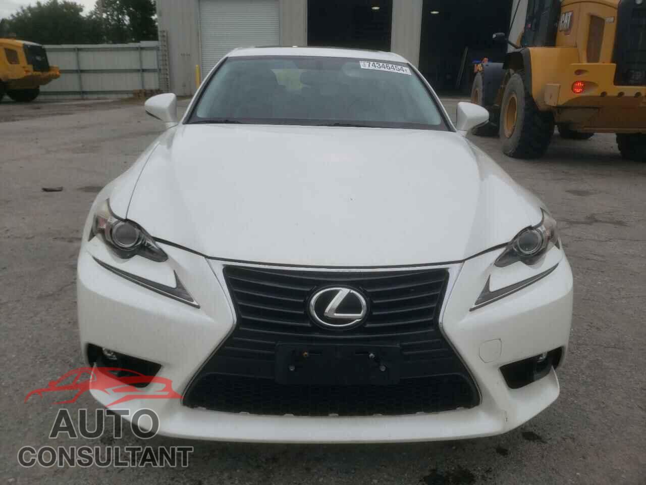 LEXUS IS 2016 - JTHBA1D29G5011632