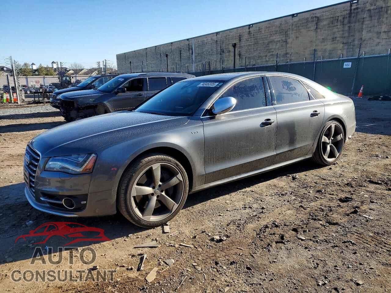 AUDI S8 2013 - WAUD2AFD6DN025731