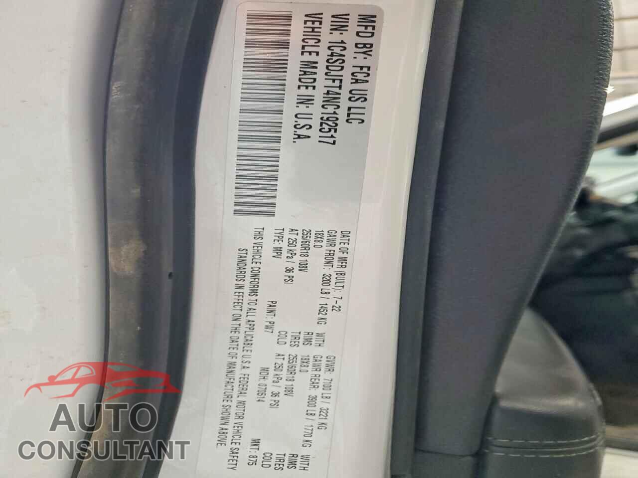 DODGE DURANGO 2022 - 1C4SDJFT4NC192517