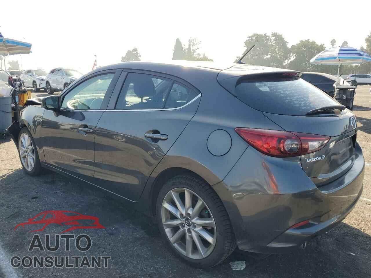 MAZDA 3 2017 - 3MZBN1L34HM149930