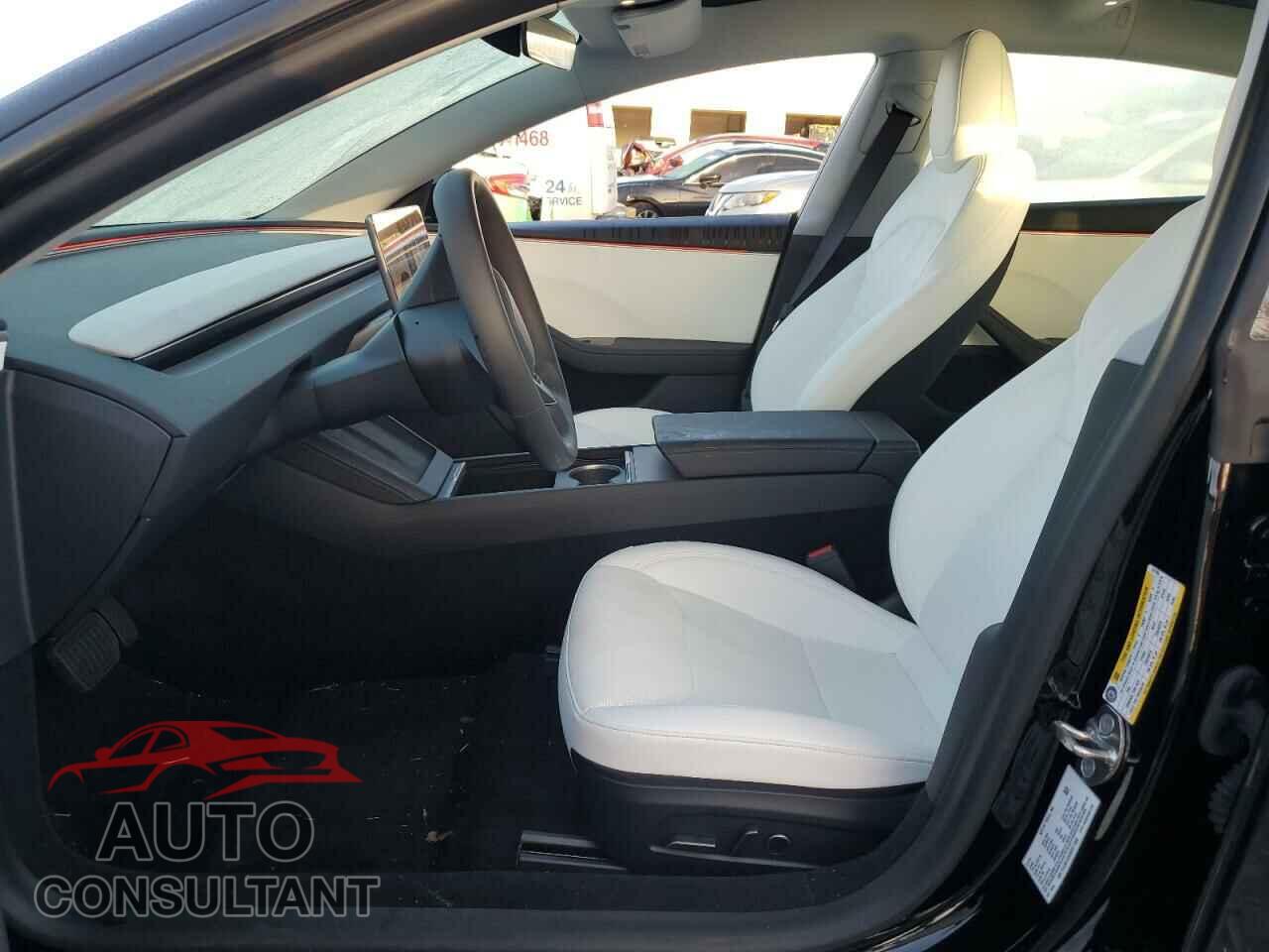 TESLA MODEL 3 2024 - 5YJ3E1EA0RF811365
