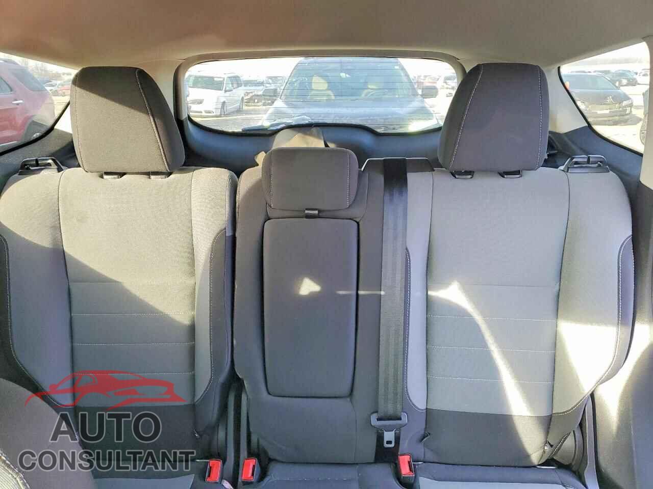 FORD ESCAPE 2016 - 1FMCU0G72GUC24647