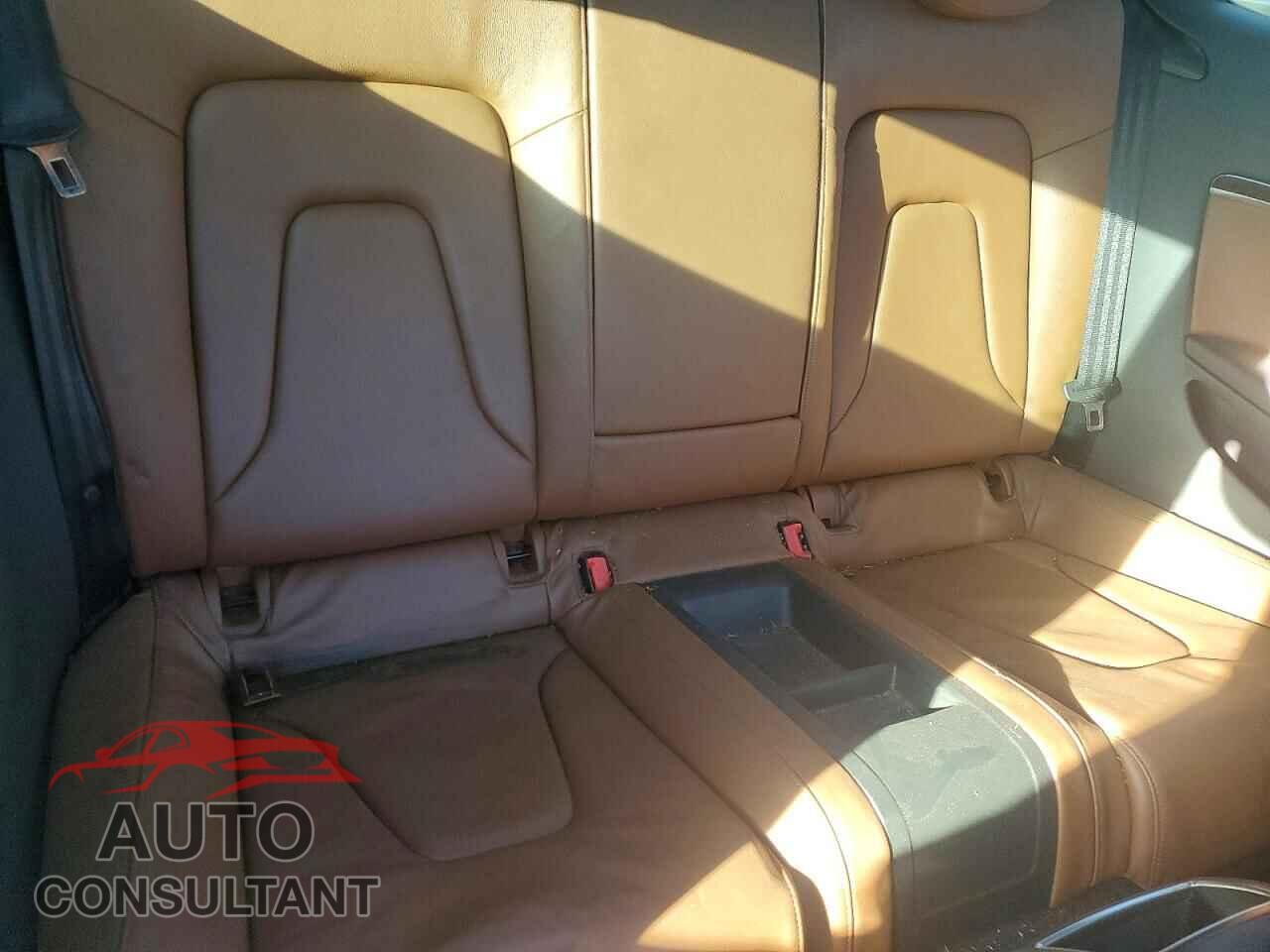 AUDI A5 2012 - WAUCFAFR4CA002207