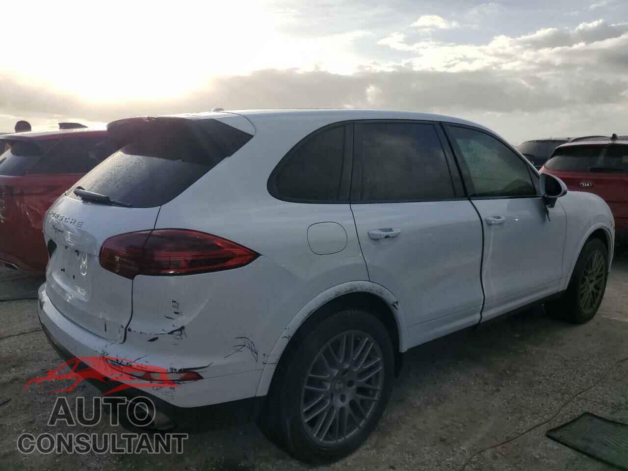 PORSCHE CAYENNE 2017 - WP1AA2A26HKA88094