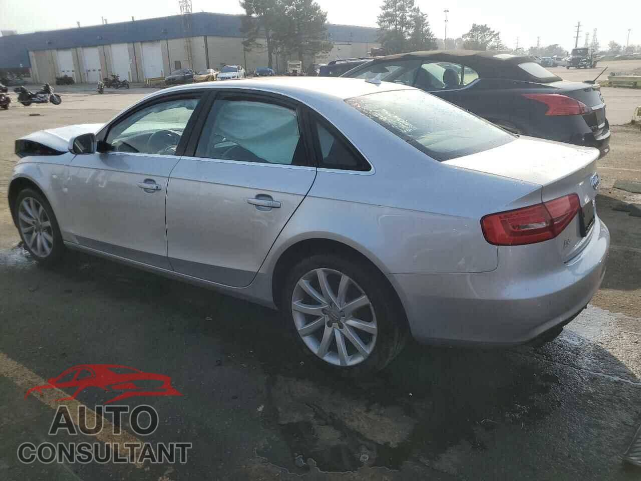 AUDI A4 2013 - WAUFFAFL2DN004976