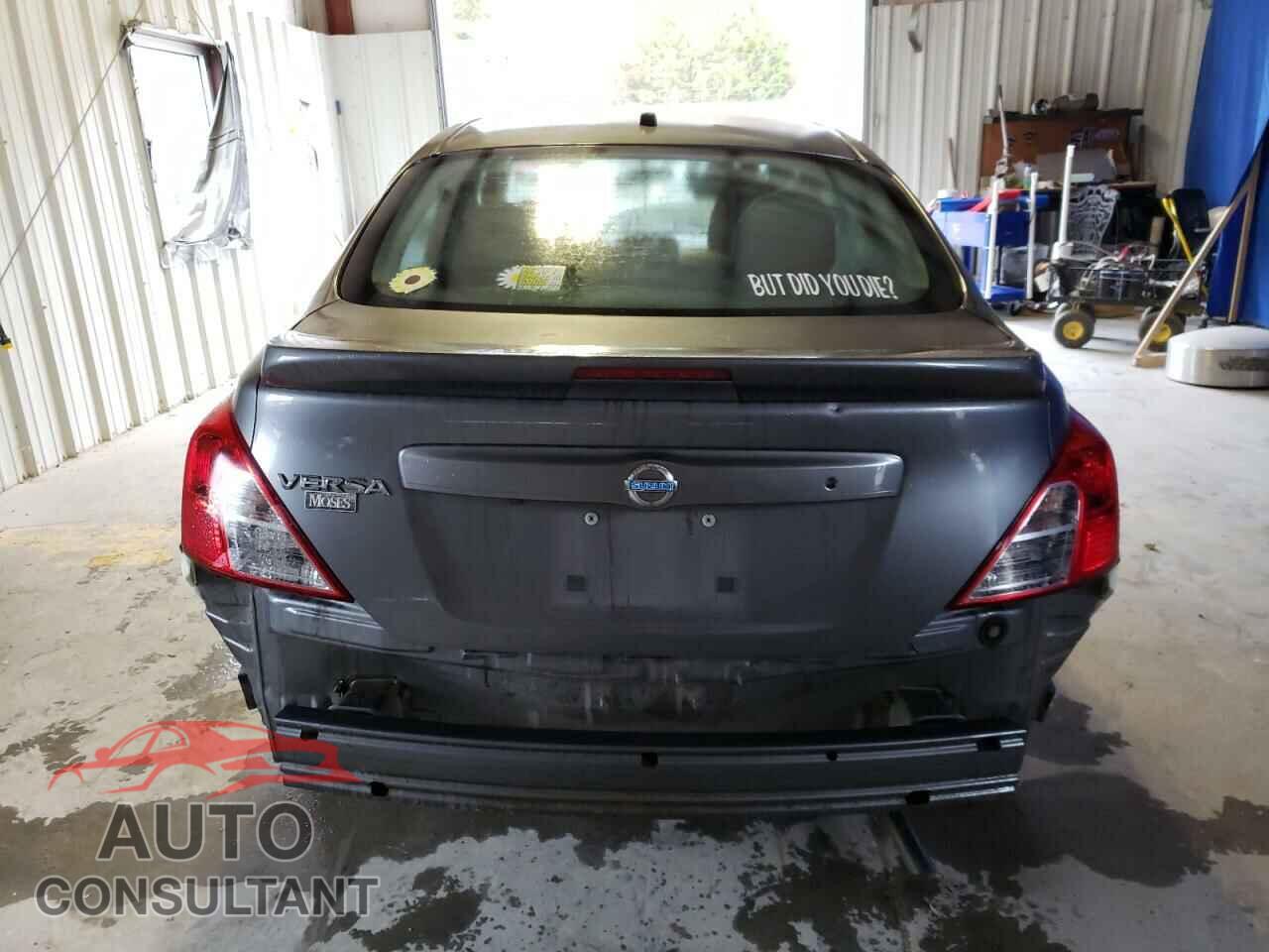 NISSAN VERSA 2019 - 3N1CN7AP3KL814770