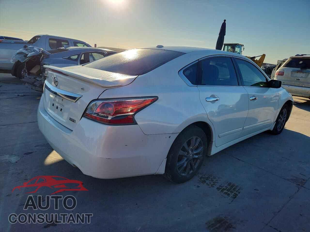 NISSAN ALTIMA 2015 - 1N4AL3AP1FN902425
