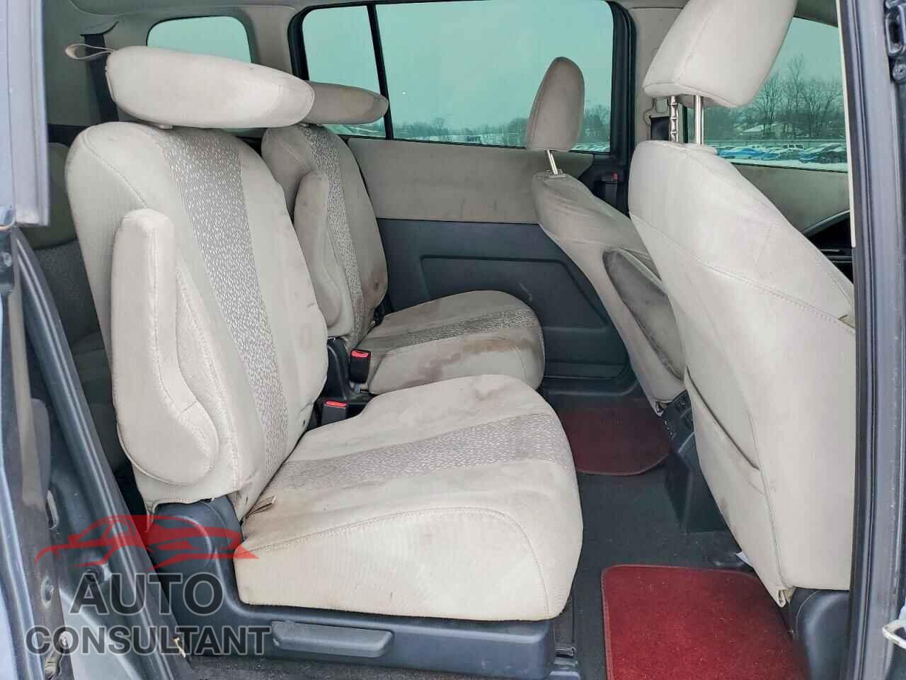 MAZDA 5 2012 - JM1CW2BL2C0105982