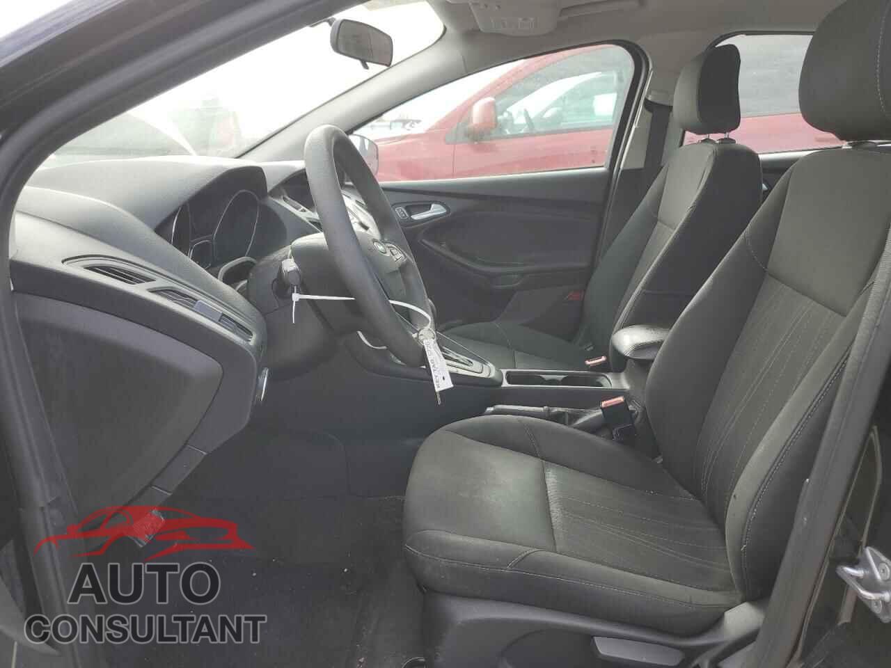 FORD FOCUS 2018 - 1FADP3FE0JL229964