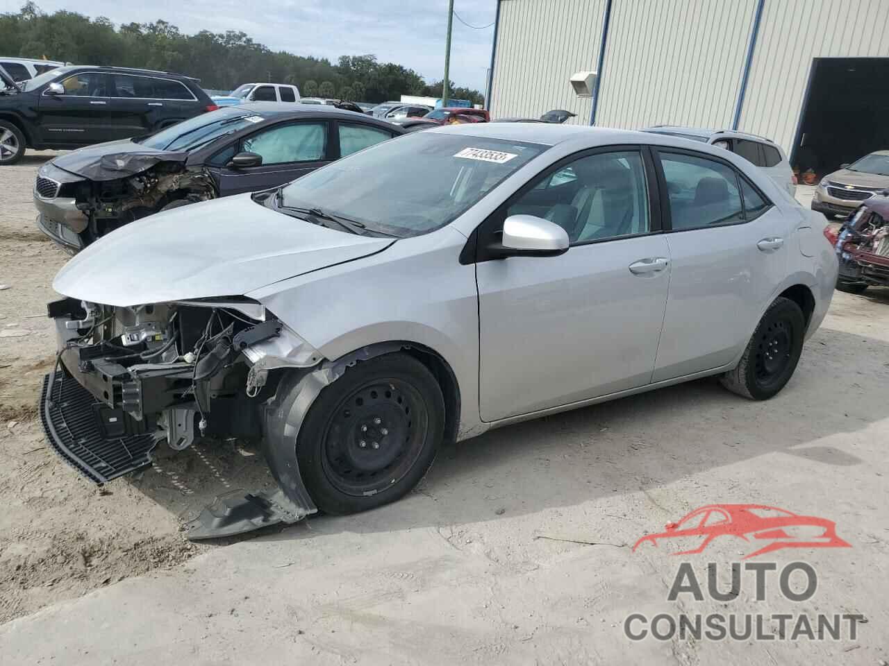 TOYOTA COROLLA 2018 - 2T1BURHE1JC049443
