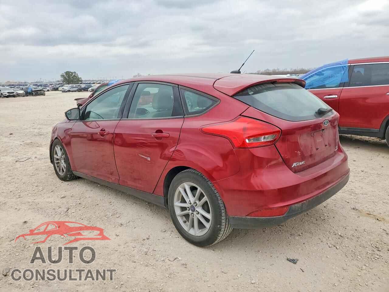 FORD FOCUS 2015 - 1FADP3K28FL313596