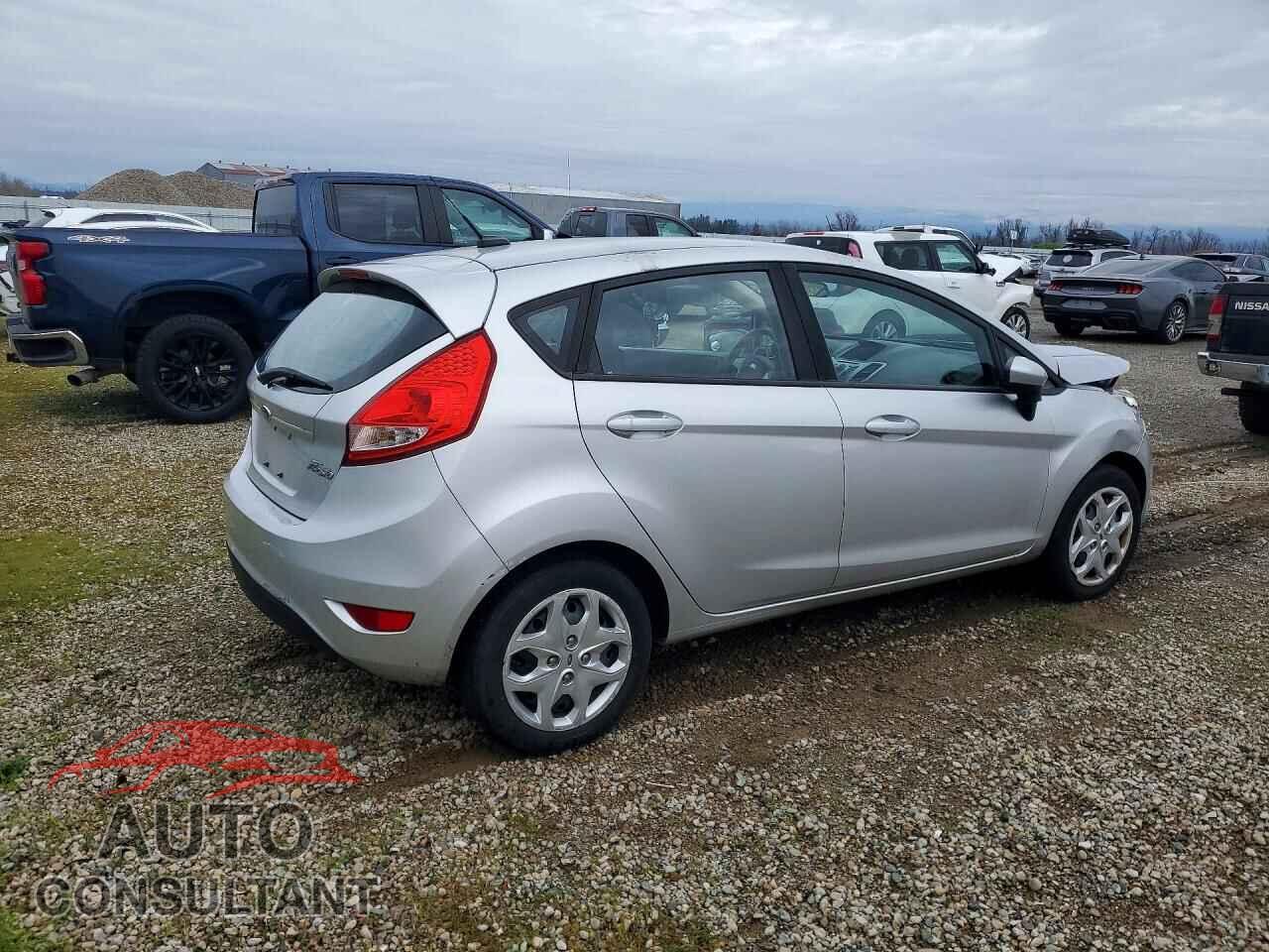FORD FIESTA 2012 - 3FADP4EJ8CM183161