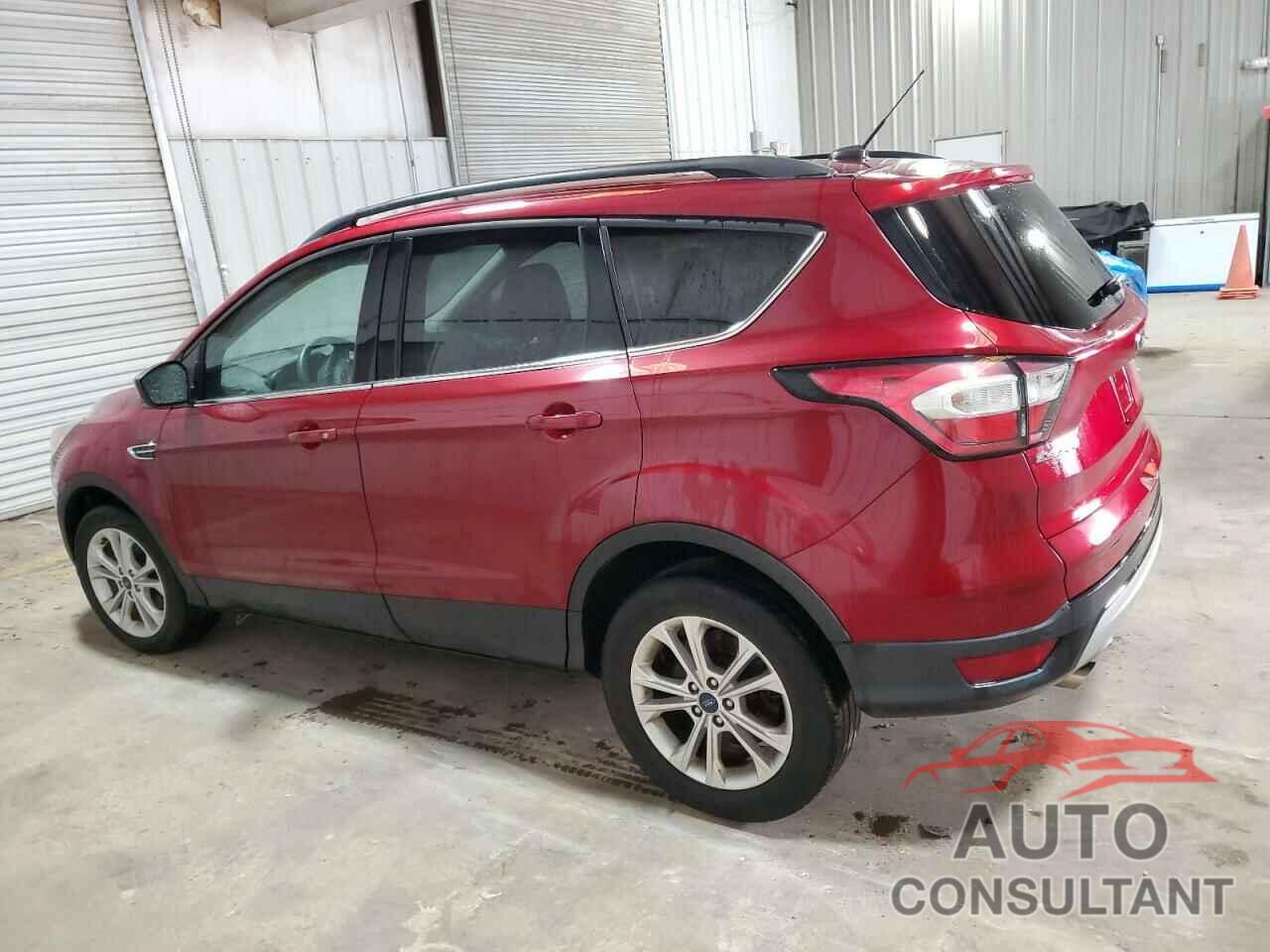 FORD ESCAPE 2017 - 1FMCU0GD2HUC47353