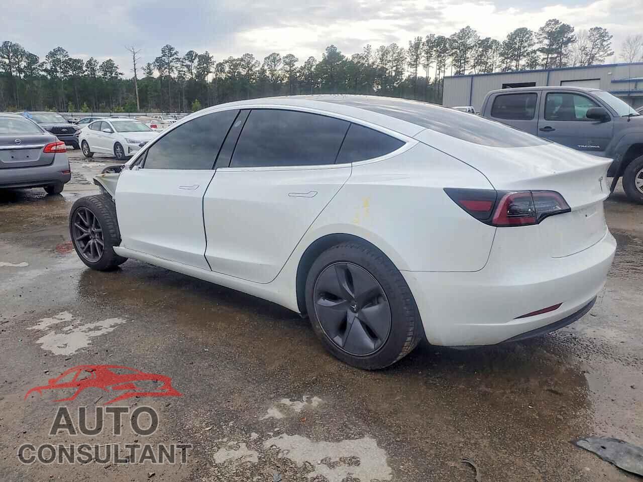 TESLA MODEL 3 2020 - 5YJ3E1EAXLF504843