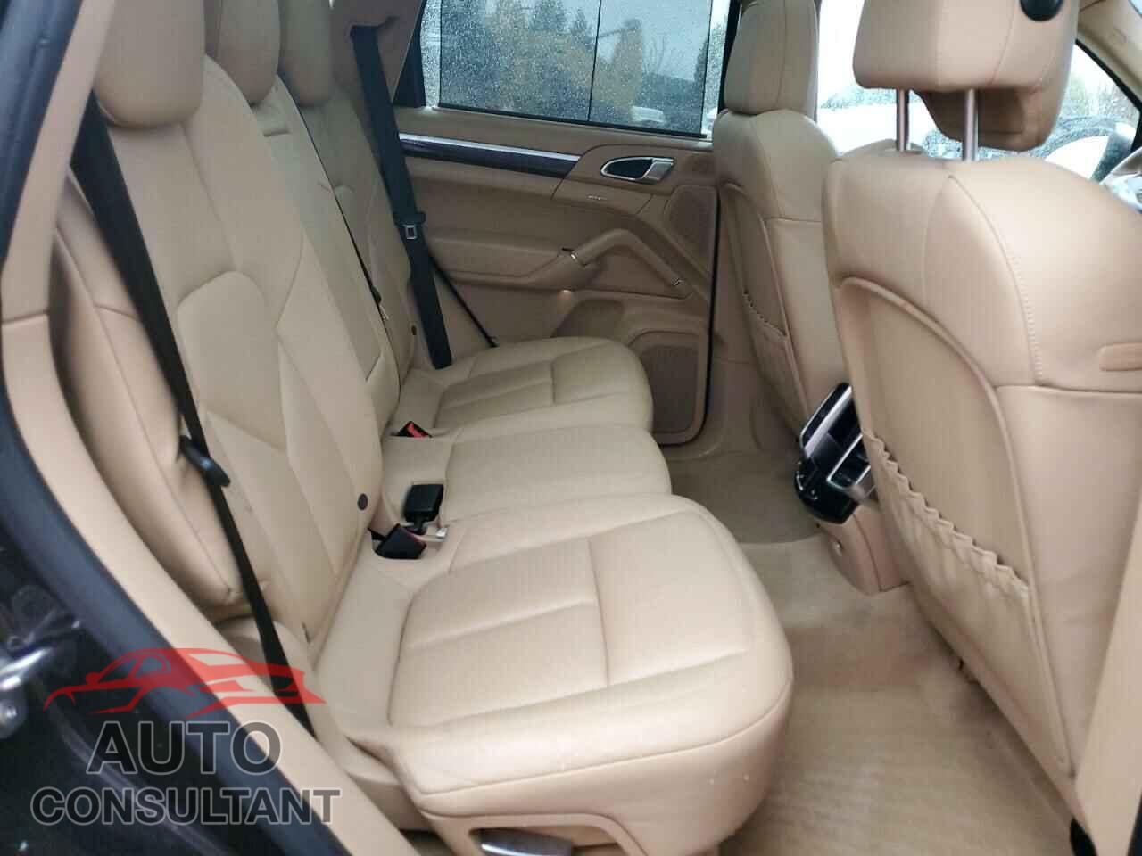 PORSCHE CAYENNE 2014 - WP1AA2A23ELA02794