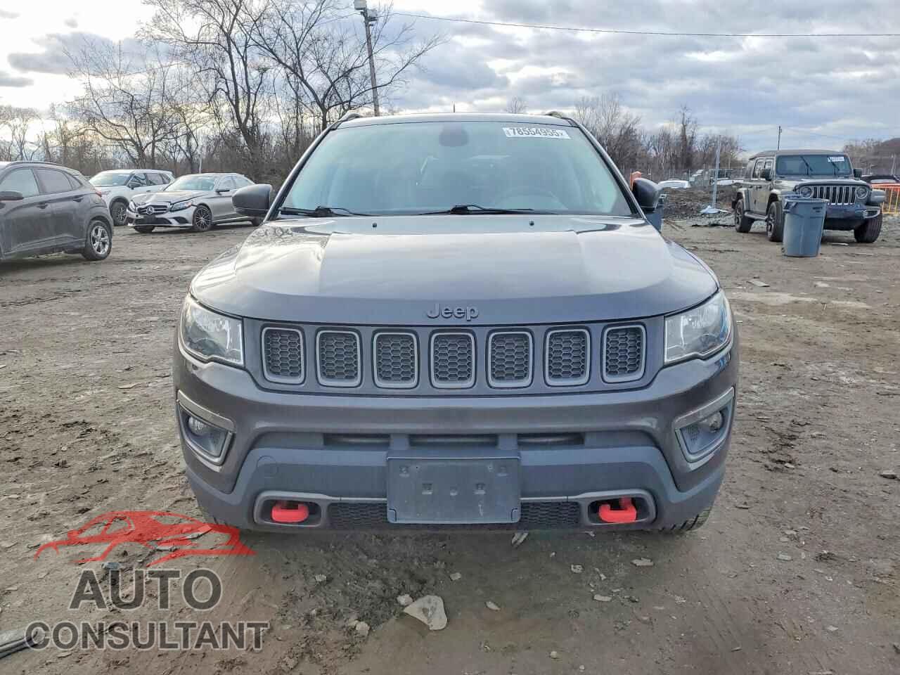 JEEP COMPASS 2017 - 3C4NJDDB4HT665357