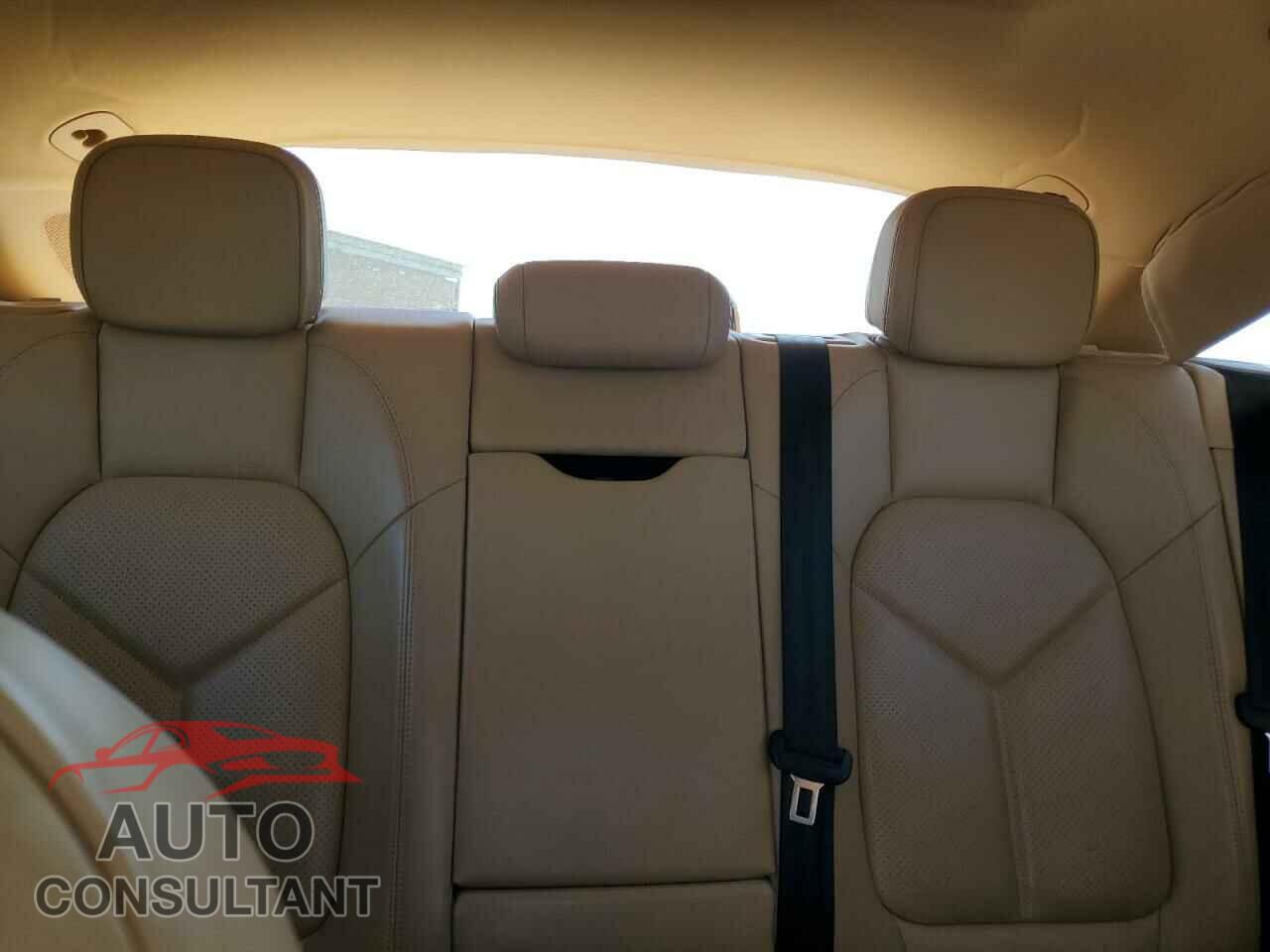 PORSCHE MACAN 2016 - WP1AB2A59GLB53097