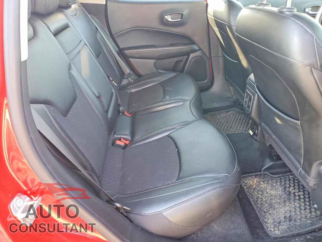 JEEP COMPASS 2020 - 3C4NJDBB8LT115591