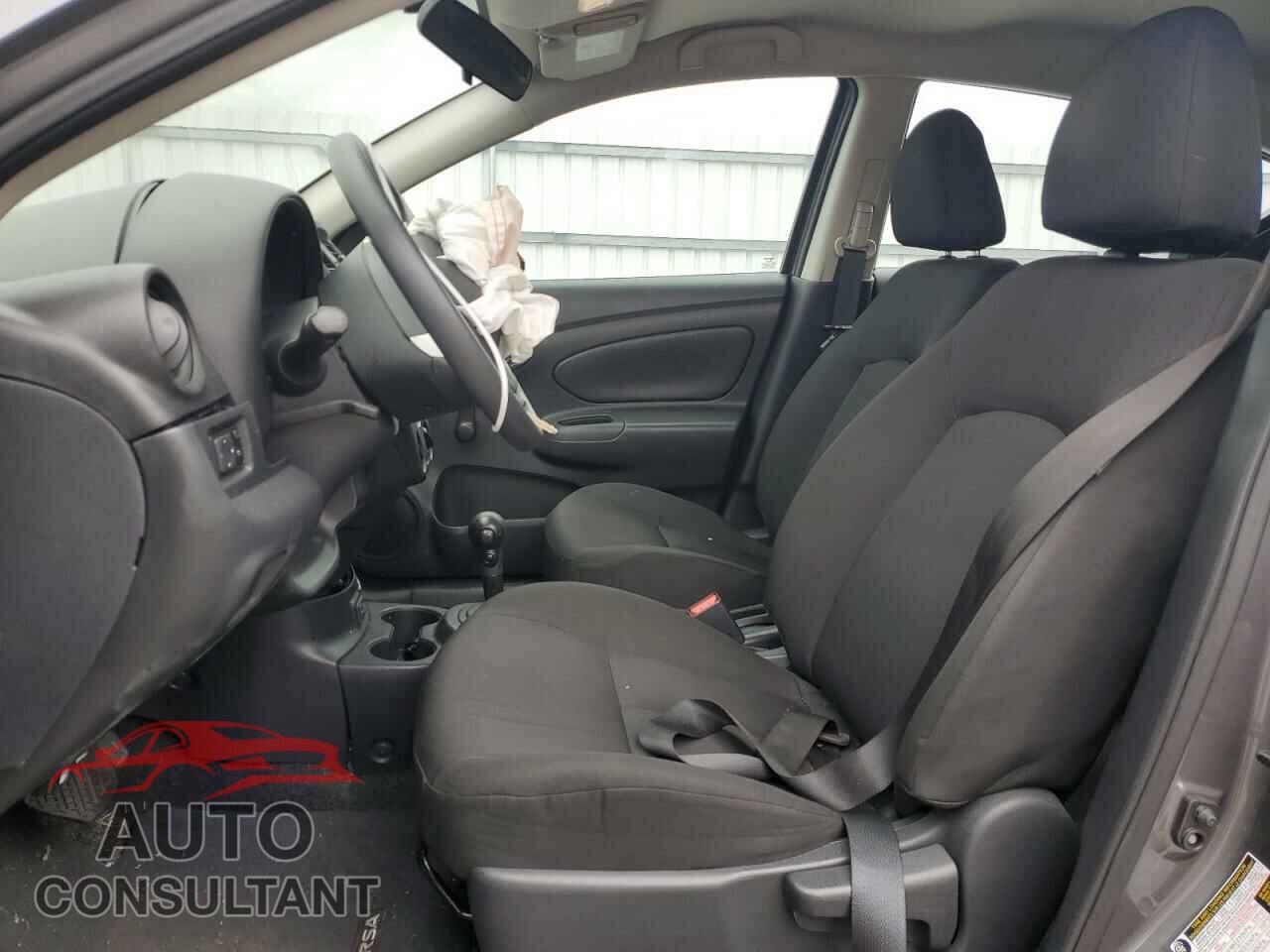 NISSAN VERSA 2019 - 3N1CN7AP3KL816342