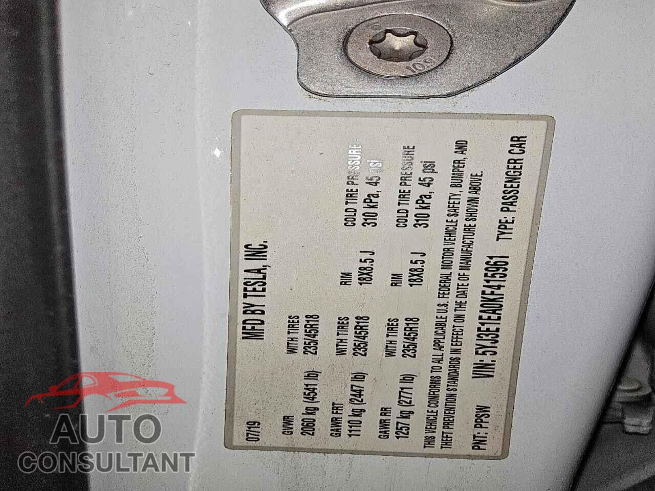 TESLA MODEL 3 2019 - 5YJ3E1EA0KF415961