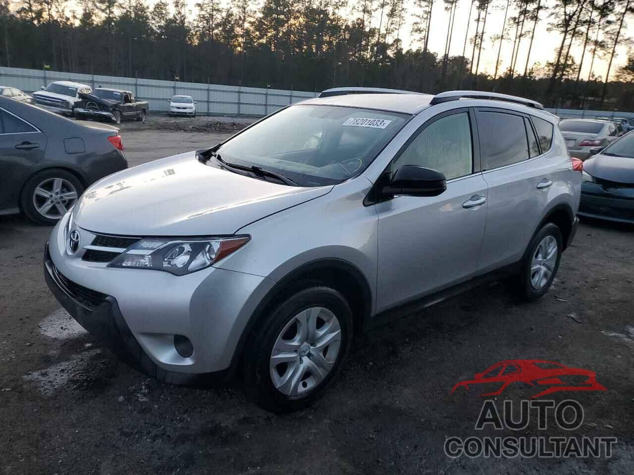 TOYOTA RAV4 2015 - JTMBFREVXFD114248