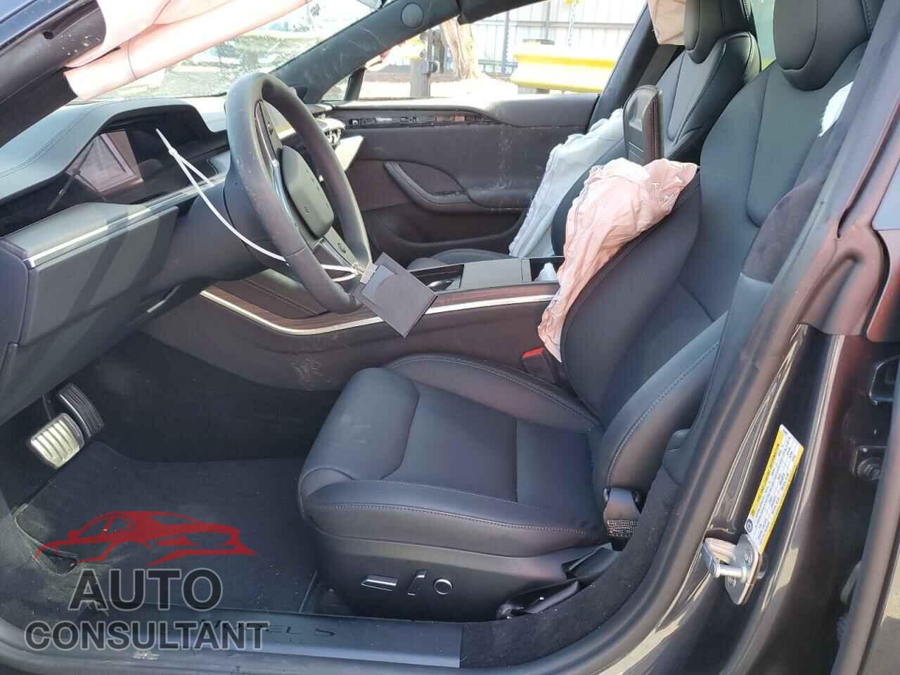 TESLA MODEL S 2024 - 5YJSA1E57RF534207