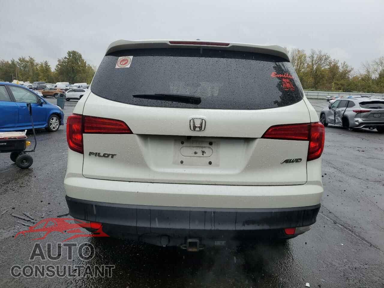 HONDA PILOT 2017 - 5FNYF6H56HB002692