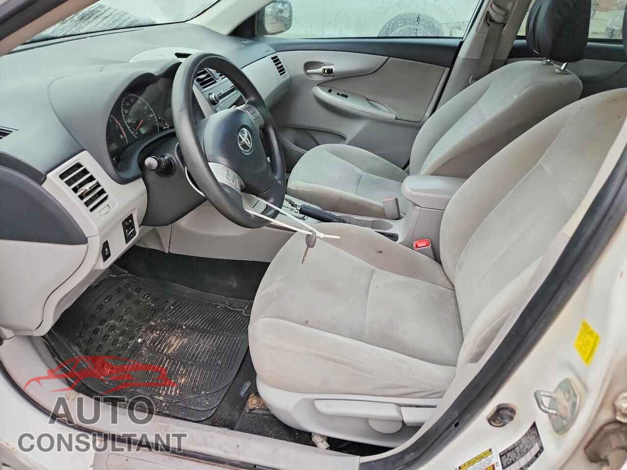 TOYOTA COROLLA 2011 - 2T1BU4EE2BC573242