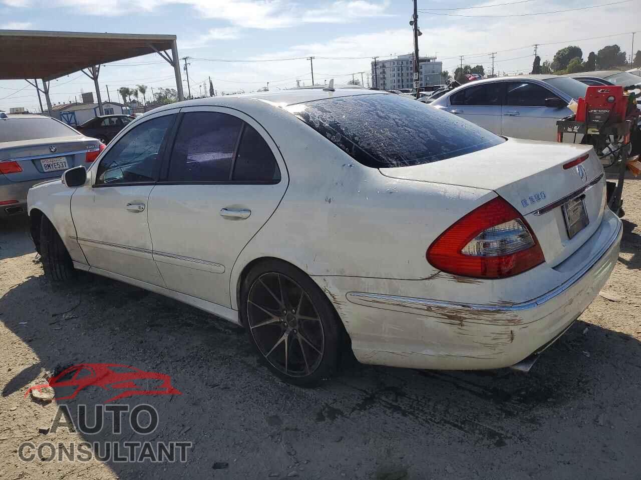 MERCEDES-BENZ E-CLASS 2009 - WDBUF56X09B361925