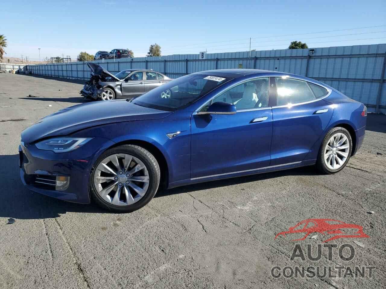 TESLA MODEL S 2018 - 5YJSA1E24JF274309